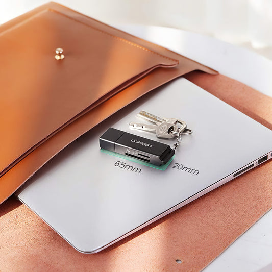 Lector de tarjetas USB 3.0 UGREEN CM104, SD - microSD, Negro