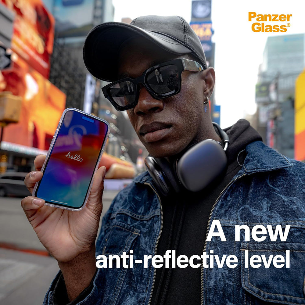 Protector de pantalla PanzerGlass Ultra-Wide Fit para Apple iPhone 16 Pro, Cristal Templado, Full Glue, Negro