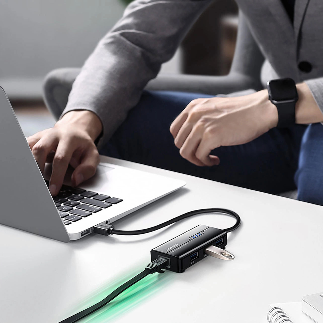 Hub USB UGREEN 20265, 3 x USB-A 3.0 - 1 x RJ45, Negro