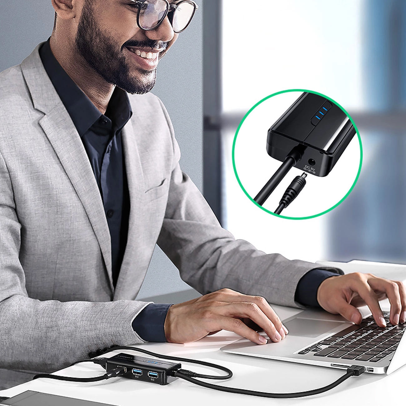 Hub USB UGREEN 20265, 3 x USB-A 3.0 - 1 x RJ45, Negro