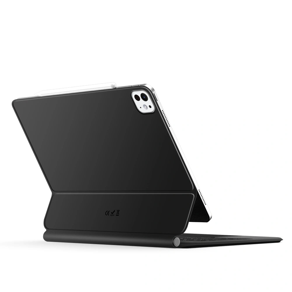 Funda con Teclado para Apple iPad Pro 13 (2025) / (2024), Tech-Protect, SmartCase Magnética, Negra