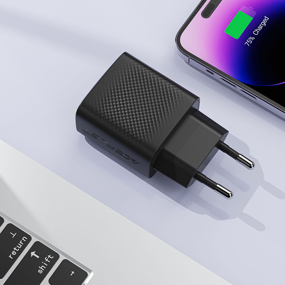 Cargador de Red Acefast A104, 25W, 3A, 1 x USB-C, Negro