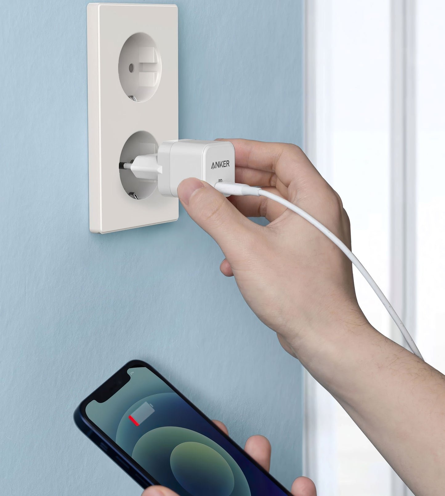 Cargador de red Anker PowerPort III Cube, 20 W, 3 A, 1 x USB-C, blanco A2149G21