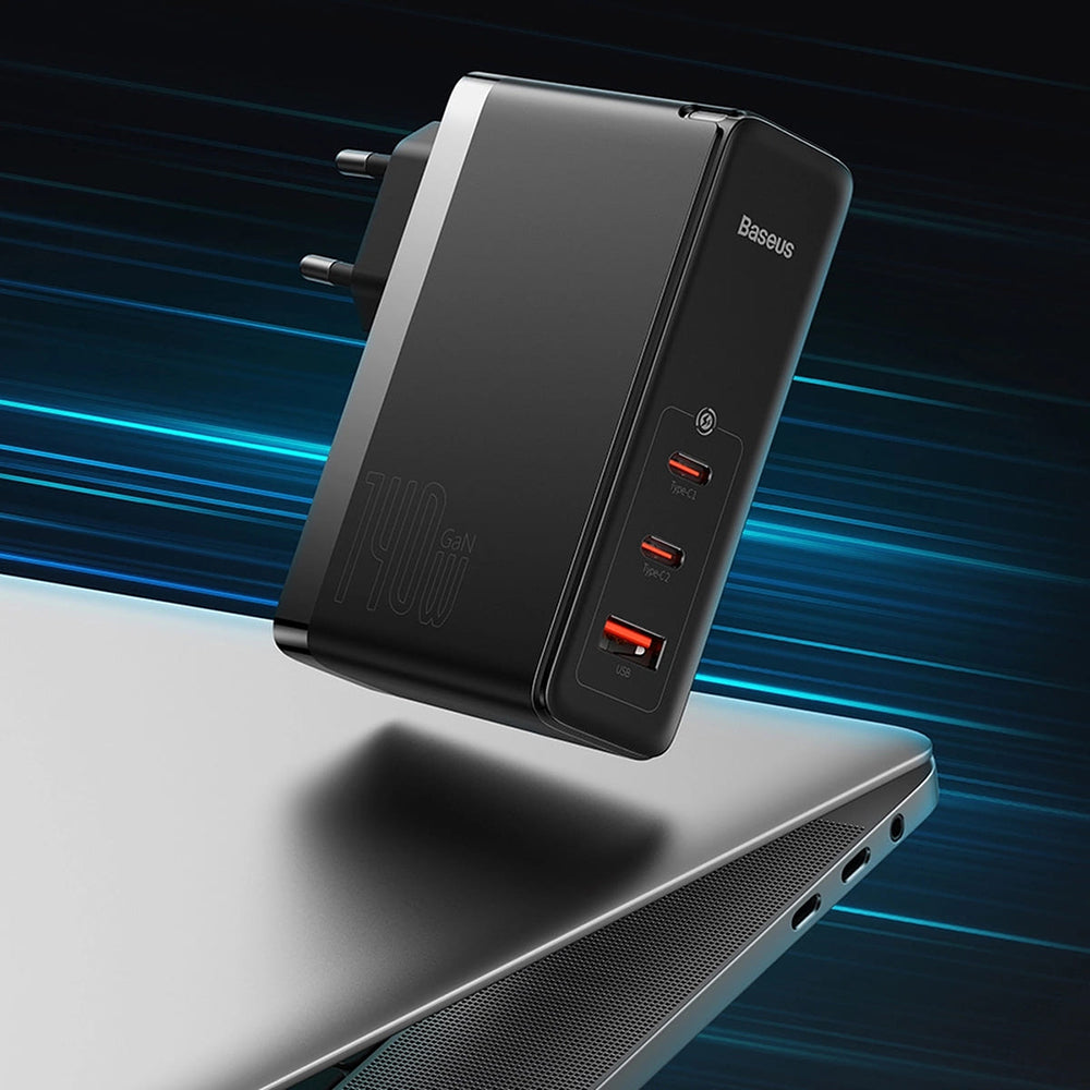 Cargador de Red con Cable USB-C Baseus GaN5 Pro, 140W, 5A, 1 x USB-A - 2 x USB-C, Blanco CCGP100202