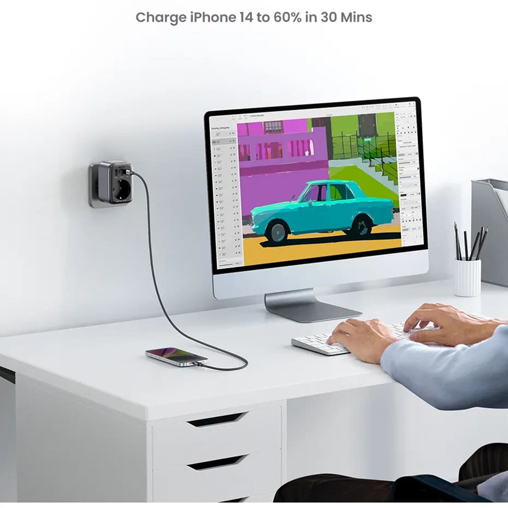 Cargador de Red UGREEN 15289 US, 30W, 3A, 2 x USB-A - 1 x USB-C - 1 x Schuko, Negro