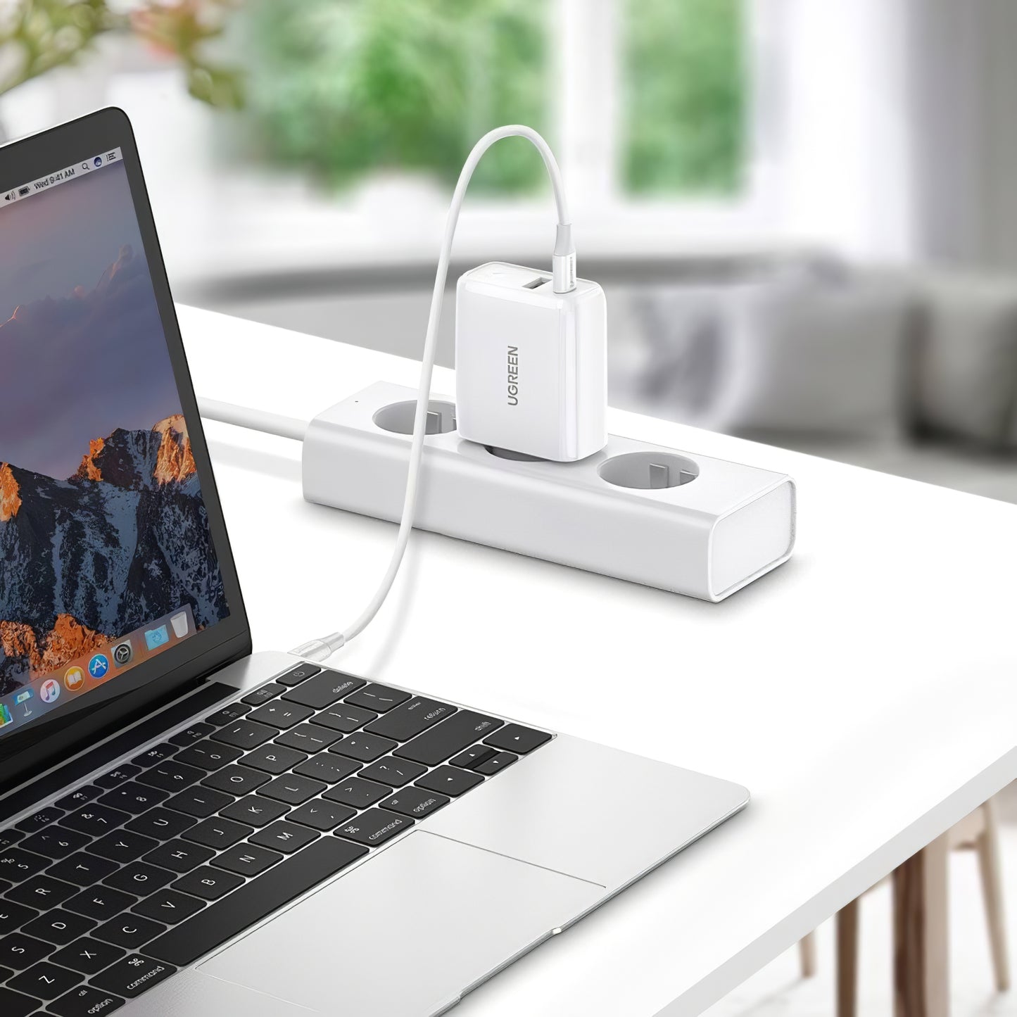 Cargador de red UGREEN CD170, 36W, 3A, 1 x USB-A - 1 x USB-C, Blanco