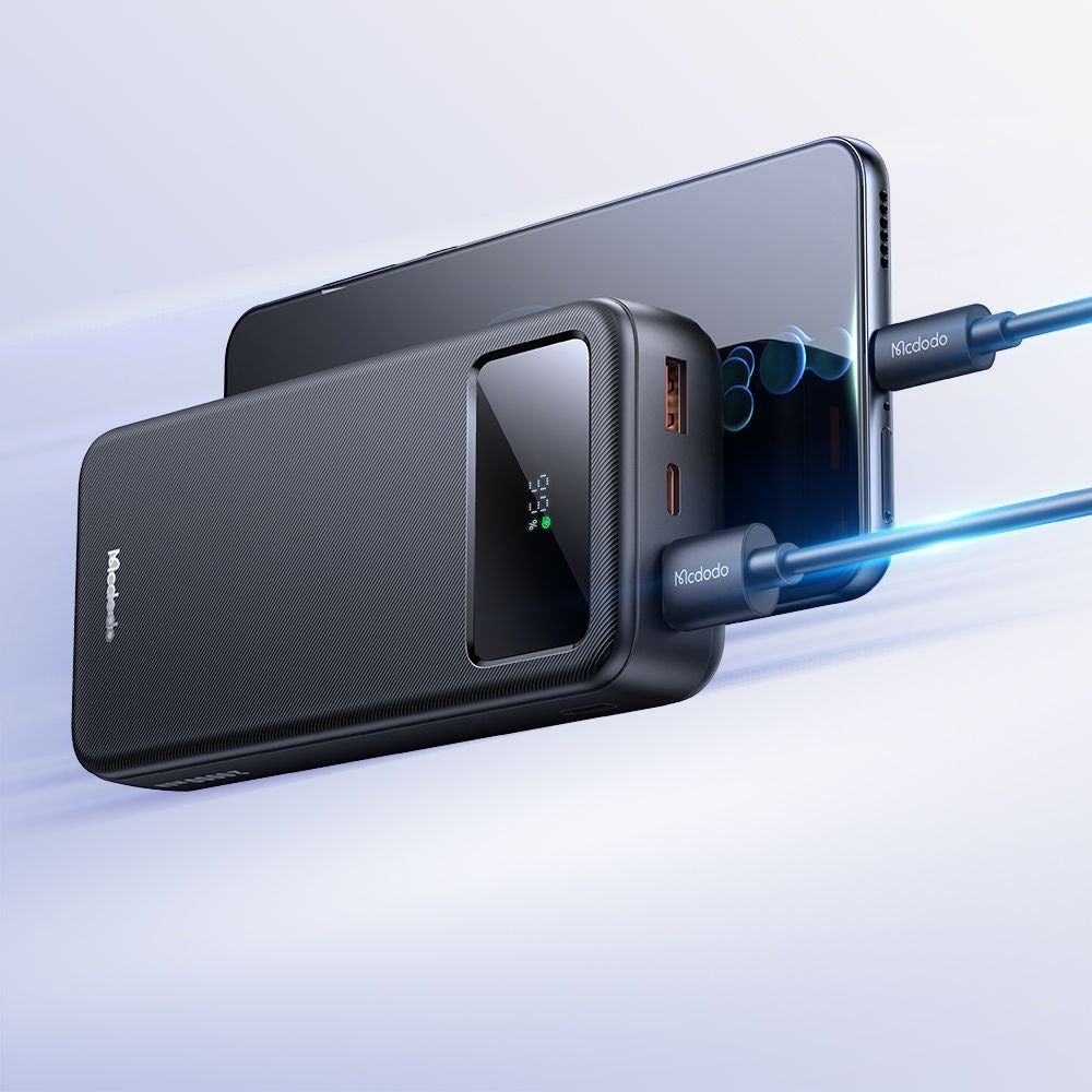 Batería Externa McDodo MC-4230, 20000mAh, 22.5W, QC + PD, 2 x USB-A - 1 x USB-C, Negra