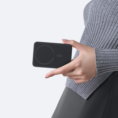 Batería Externa Inalámbrica Baseus EnerFill FM11 Ultra-Mini, 10000mAh, 22.5W, PD + FQI, 1 x QI - 1 x USB-C, Negra P1008210E123-00