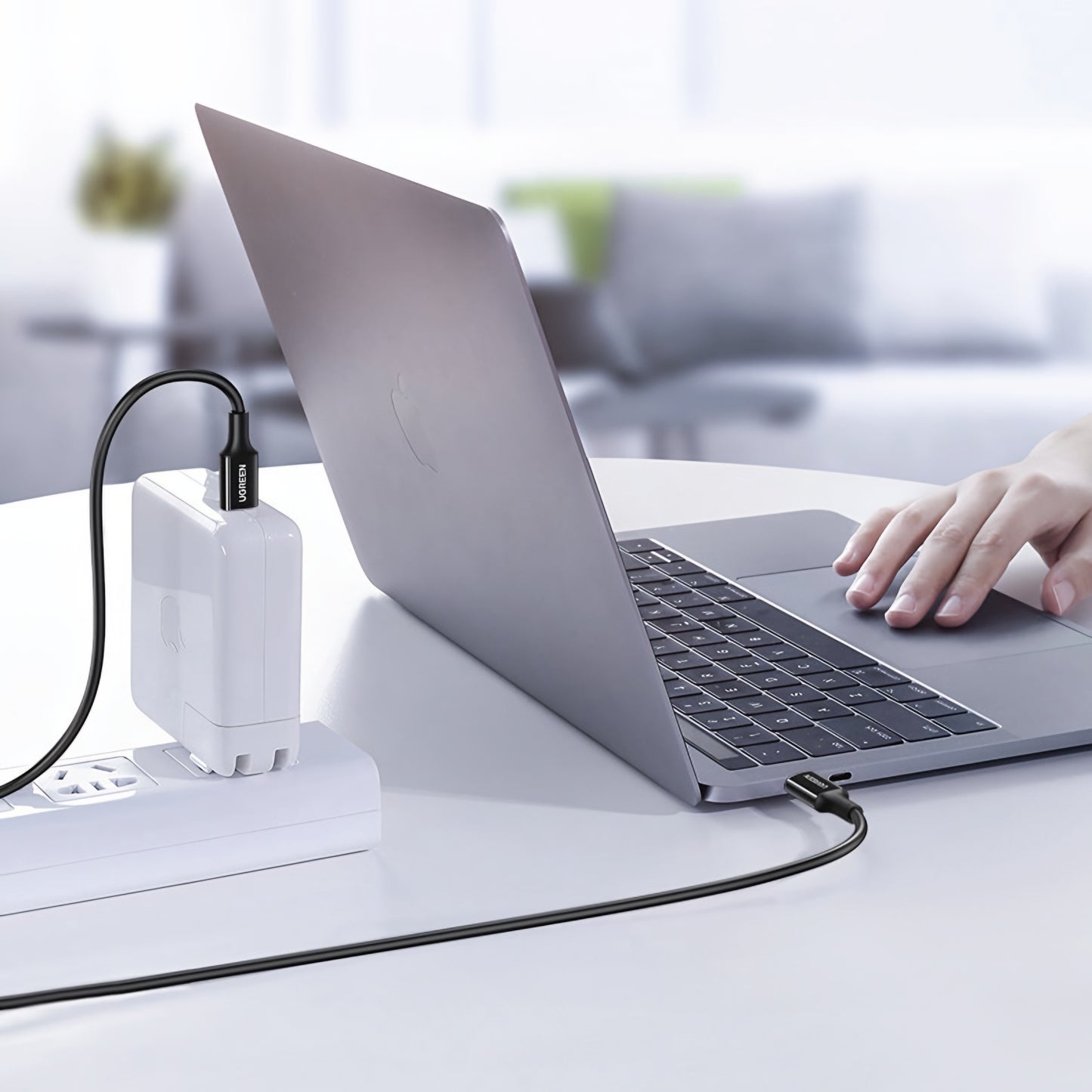 Cable de Datos y Carga USB-C - USB-C UGREEN US300, 100W, 2m, Blanco