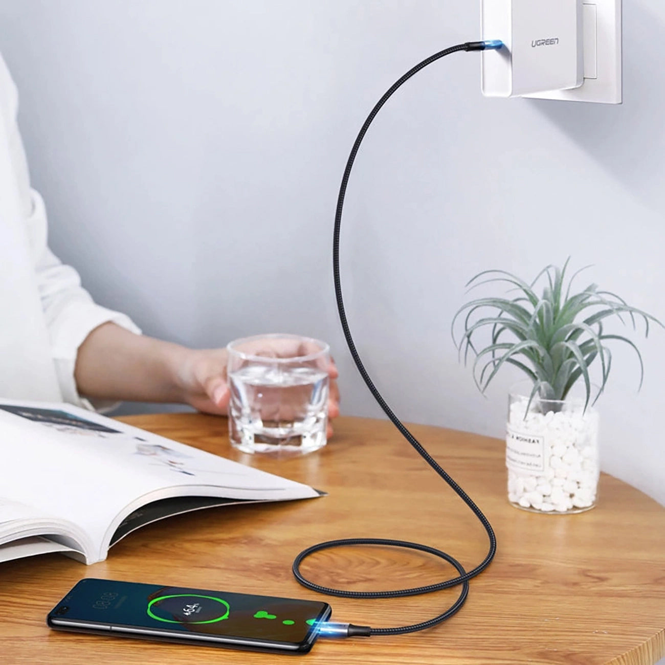 Cable de Datos y Carga USB-C a USB-C UGREEN US316, 100W, 1.5m, Gris