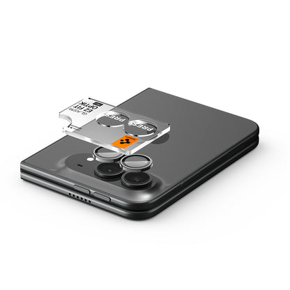 Protector de cámara trasera Spigen GlastR EZ FIT Optik Pro para Apple iPhone Duo, vidrio templado, juego de 2 piezas, gris AGL12012