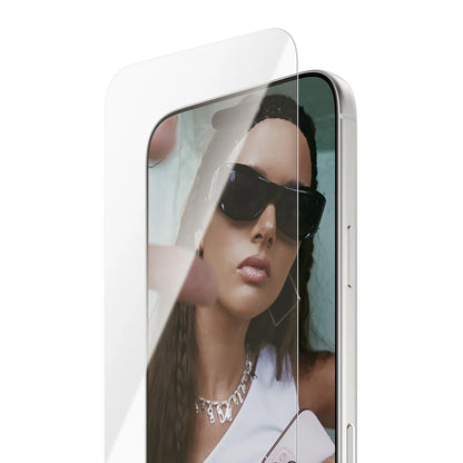 Protector de pantalla PanzerGlass Safe. Ultra-Wide Fit EasyAligner para Apple iPhone 17 Pro Max, Cristal Templado, Full Glue.