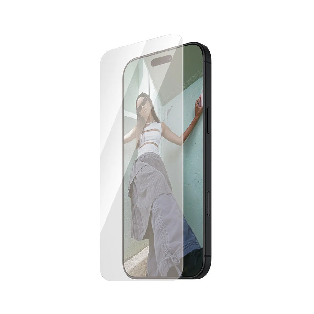 Protector de pantalla PanzerGlass Safe. Ultra-Wide Fit para Apple iPhone 16 Pro, Cristal Templado, Full Glue.