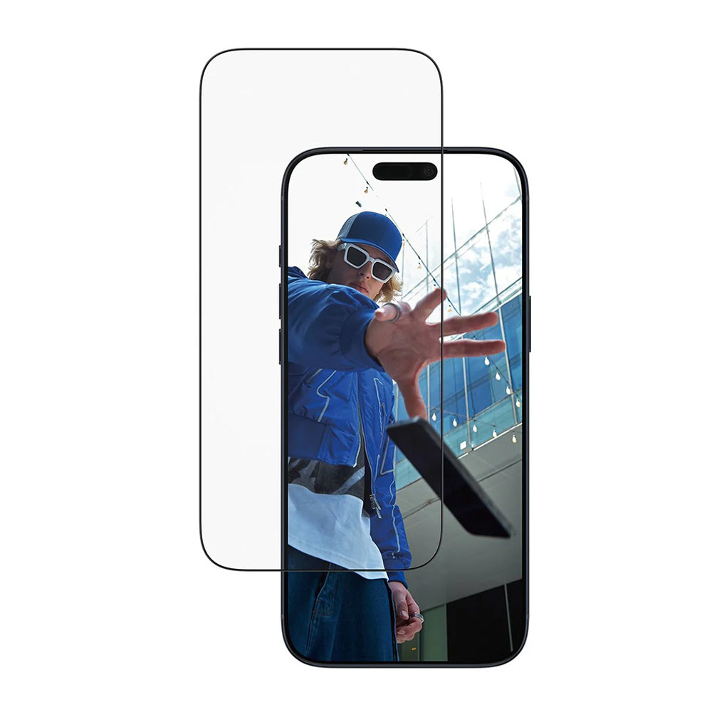 Protector de pantalla PanzerGlass Ultra-Wide Fit EasyAligner para Apple iPhone 17 Pro Max, Cristal Templado, Full Glue, Negro