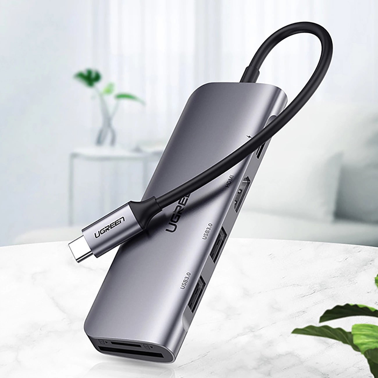 UGREEN CM195 USB-C Hub (15214), 2 x USB-A 3.0 - 1 x USB-C - 1 x HDMI - 1 x SD - 1 x microSD, Gray