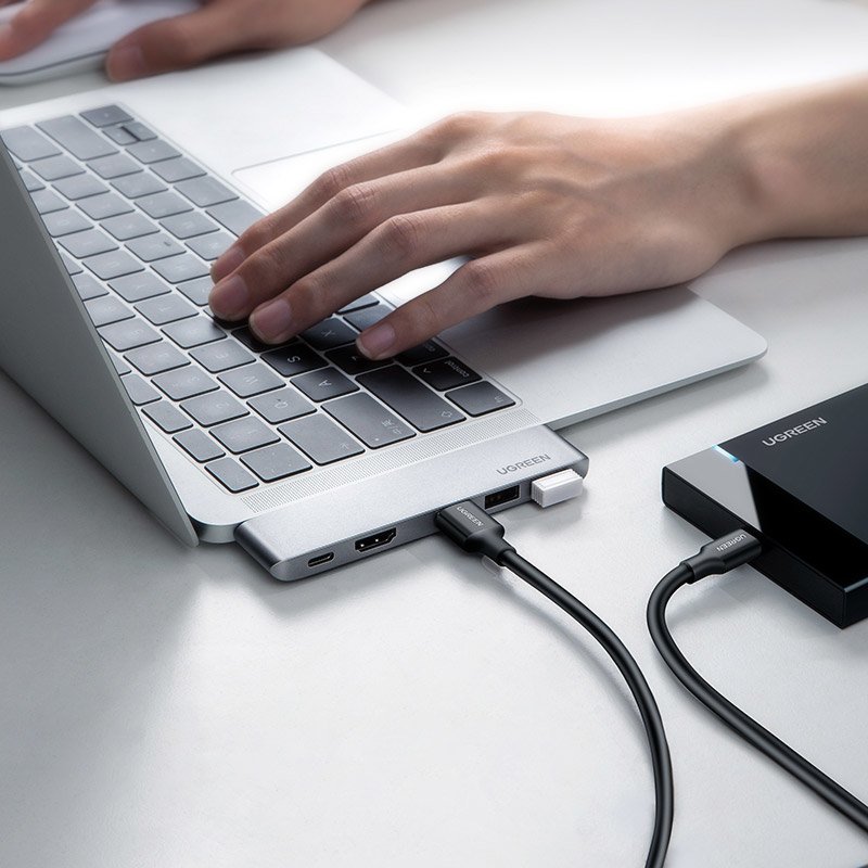 Hub USB-C UGREEN para Apple MacBook Pro / Air Series, 3 x USB-A 3.0 - 1 x USB-C - 1 x HDMI, Gris