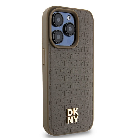 Funda MagSafe para Apple iPhone 15 Pro, DKNY, Logo Metálico con Patrón Monograma, Marrón