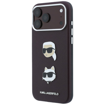 Funda para Apple iPhone 18 Pro / 17 Pro, Karl Lagerfeld, Saffiano con Pin de Cabeza de Karl & Choupette y Logo, Burdeos