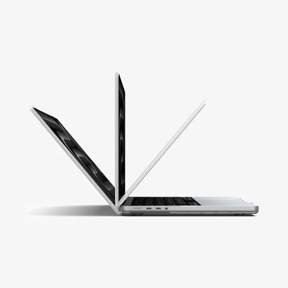 Funda Spigen Airskin para Apple MacBook Pro 16 pulgadas (2026) / (2024) / (2023) / (2021), Transparente Satinada ACS11526