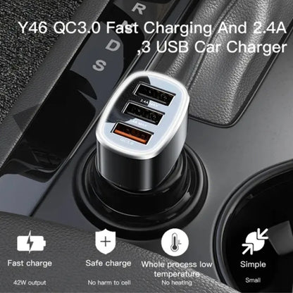 Cargador de Coche Yesido Y46, 42W, 3A, 3 x USB-A, Negro