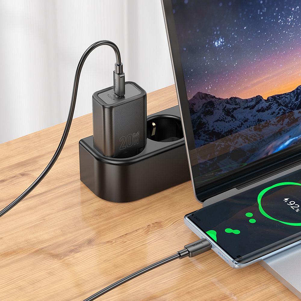 Cargador de Red con Cable USB-C HOCO N60, 20W, 3A, 1 x USB-C, Negro