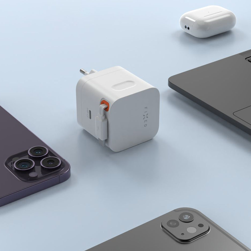 Cargador de Red con Cable USB-C Fixed, 65W, 3.25A, 1 x USB-C, Negro