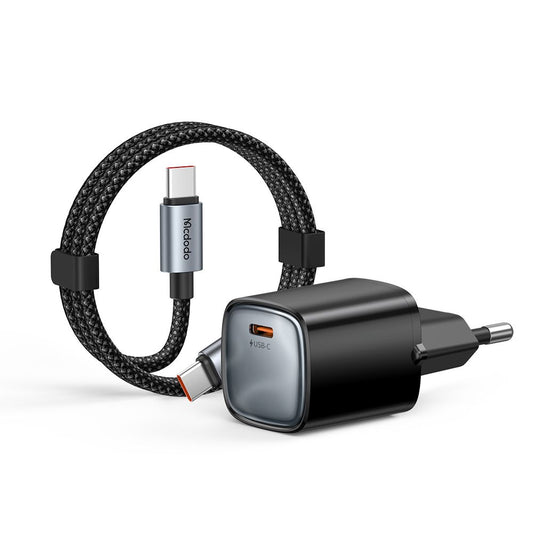 Cargador de Red con Cable USB-C Mcdodo Nano CH-8262, 65W, 3.25A, 1 x USB-C, Negro