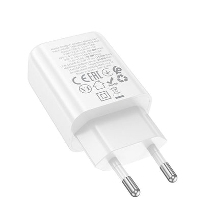 Cargador de Red HOCO N61, 20W, 3A, 1 x USB-A - 1 x USB-C, Blanco