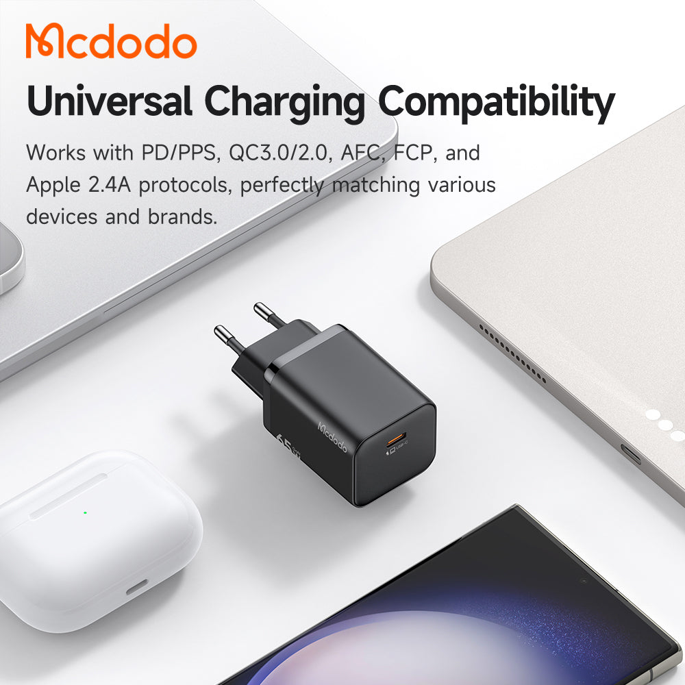 Cargador de red McDodo CH-0850 Ultimate Mini, 65W, 3.25A, 1 x USB-C, Negro