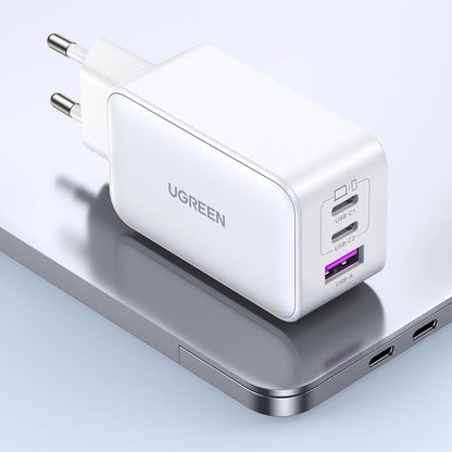 Cargador de red UGREEN CD244, 65W, 3A, 1 x USB-A - 2 x USB-C, Blanco