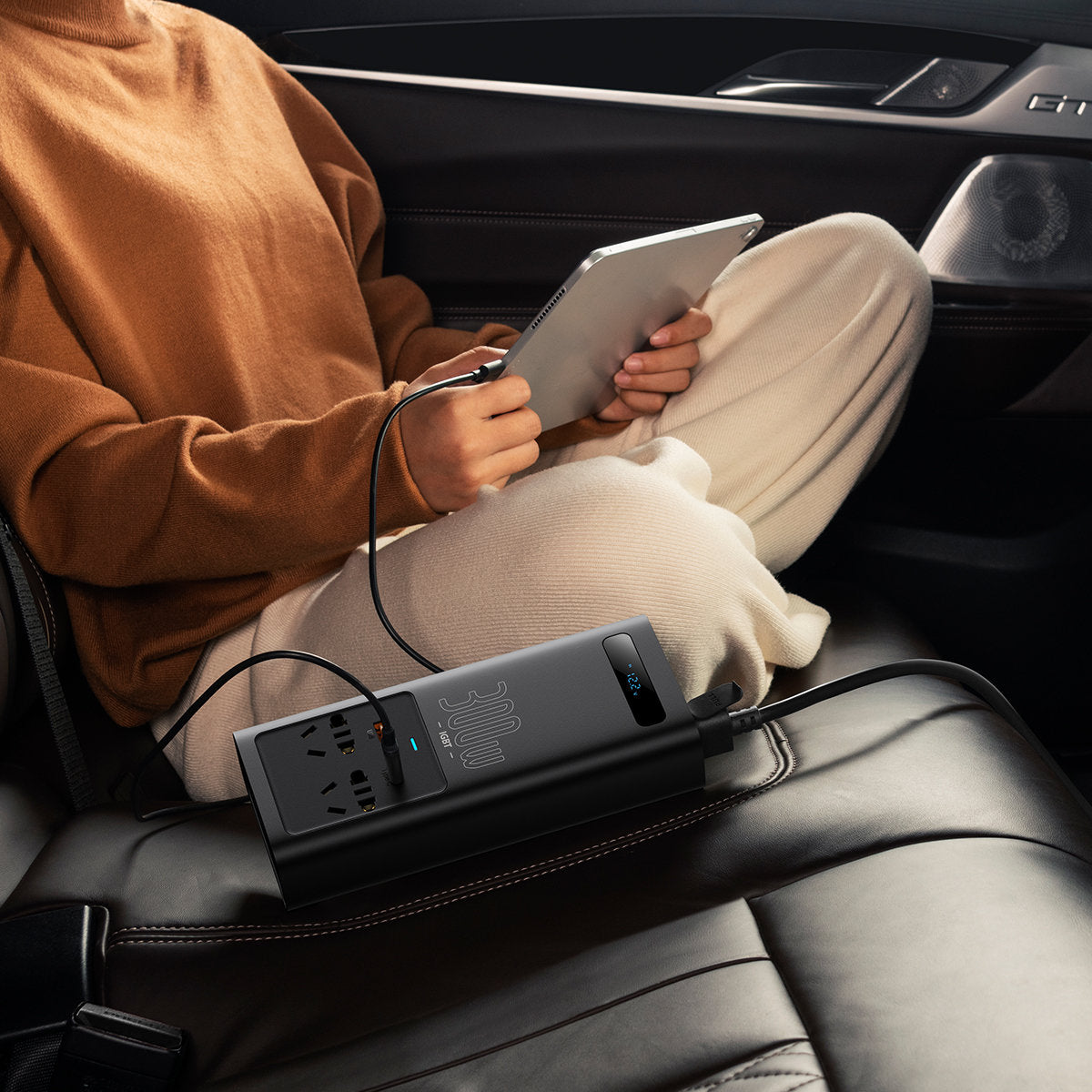 Inversor Eléctrico para Auto Baseus, 300W CGNB010101